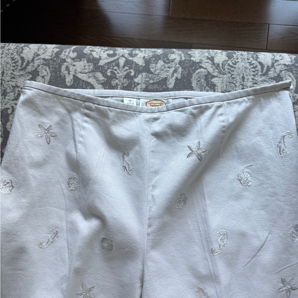 Talbot’s Tan Embroidered Cropped Pants - Picture 2 of 7